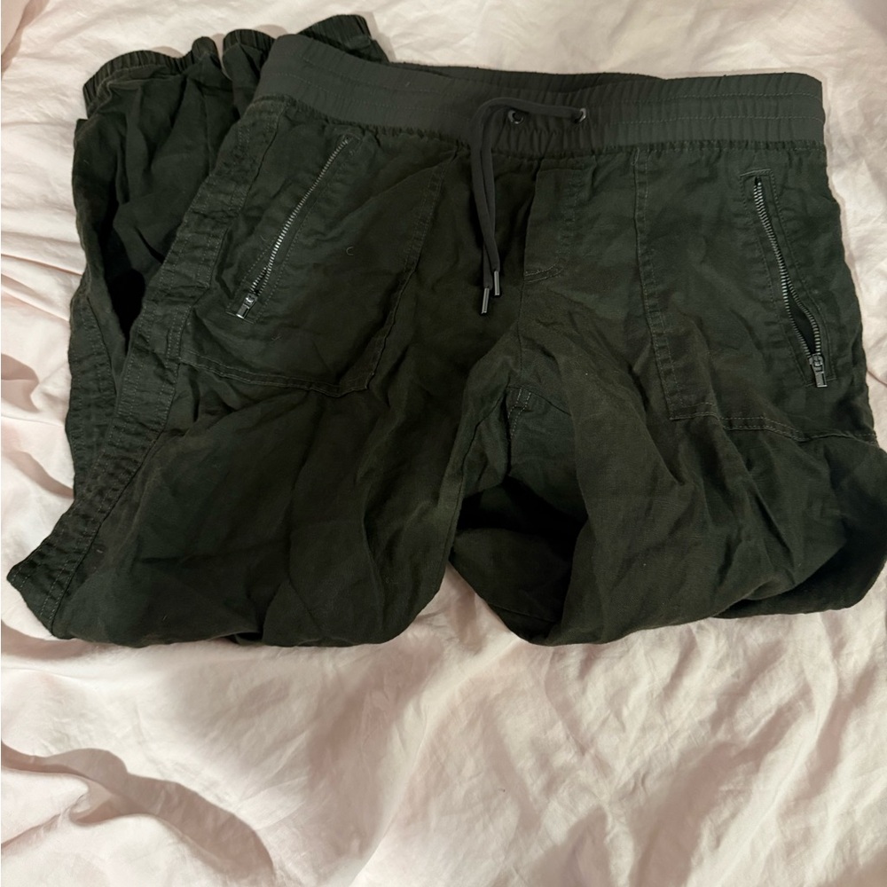 Athleta Forest Green linen Jogger Pants with Zipper Pockets